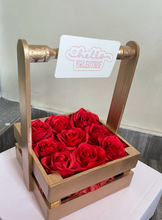 Load image into Gallery viewer, Valentines Rose Baskets
